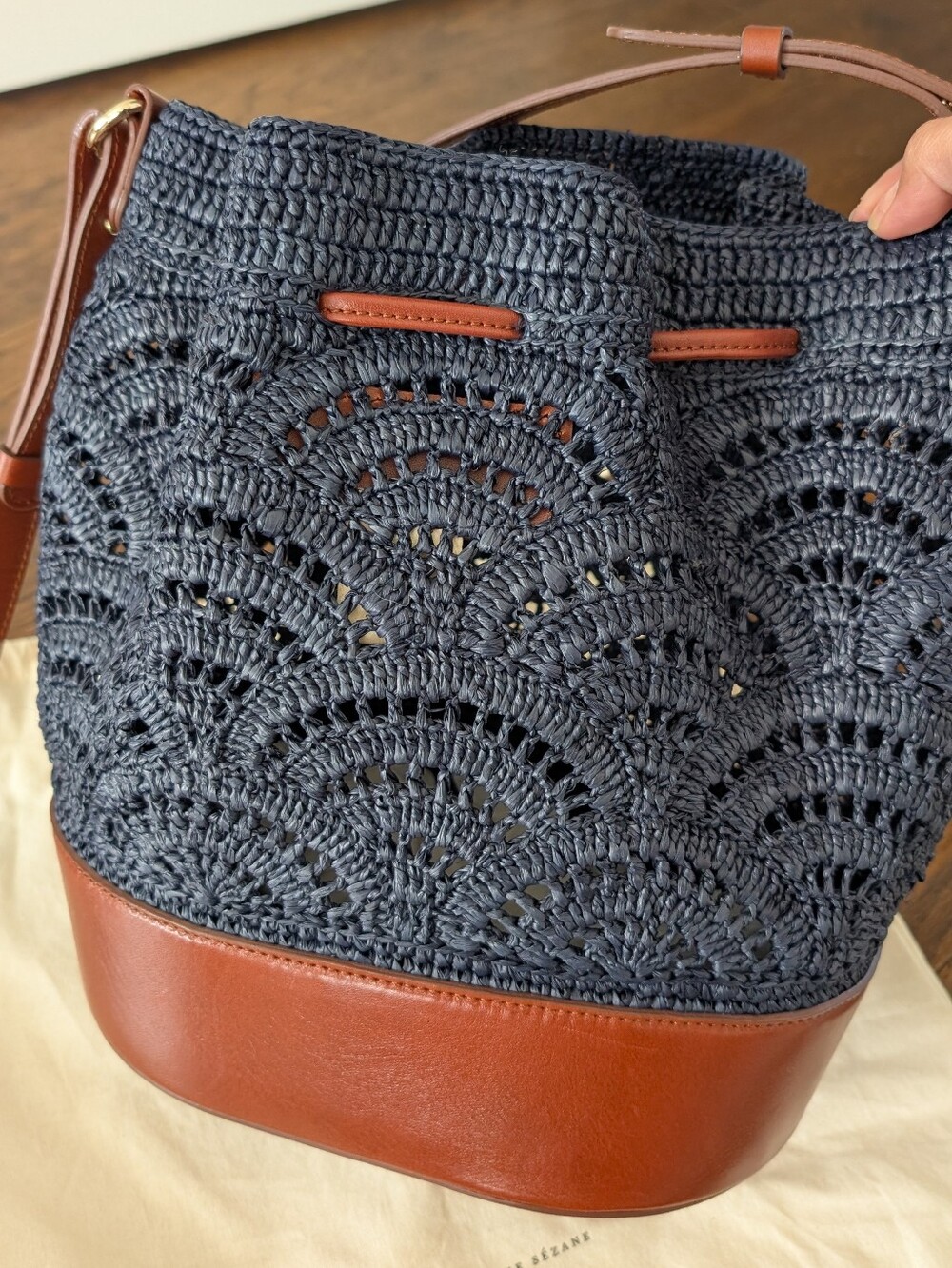 Sézane Alma Raffia Bucket Bag - Navy - Picture 4 of 7
